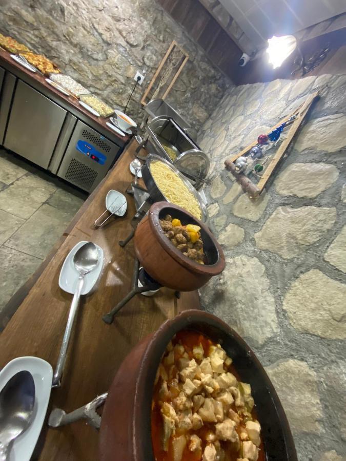 博如鲁科卡酒店 萨夫兰博卢 外观 照片