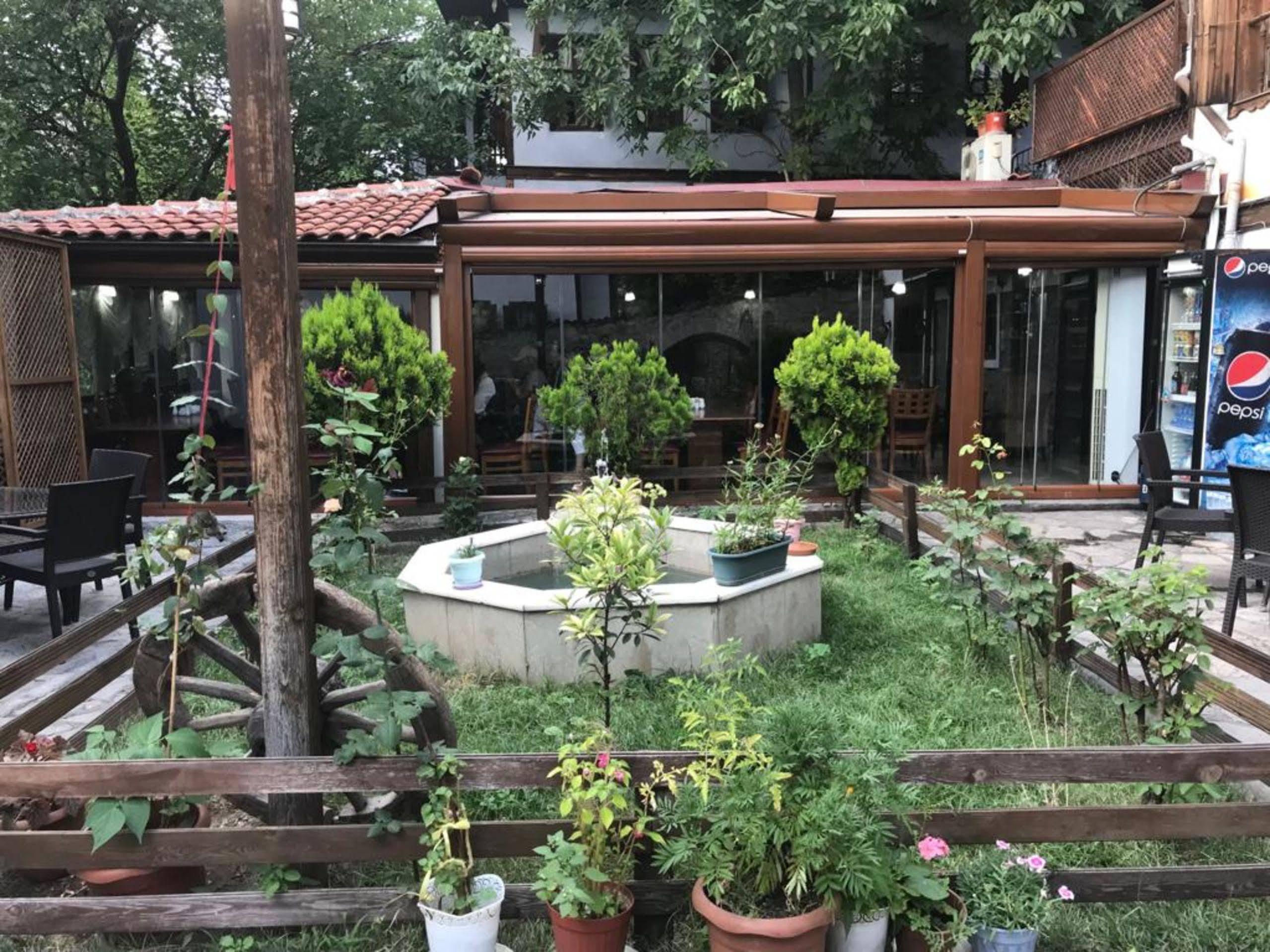 博如鲁科卡酒店 萨夫兰博卢 外观 照片